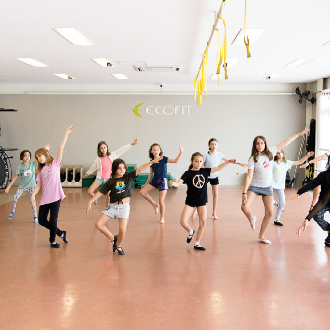 Design sem nome - 2025-11-04T083953.348