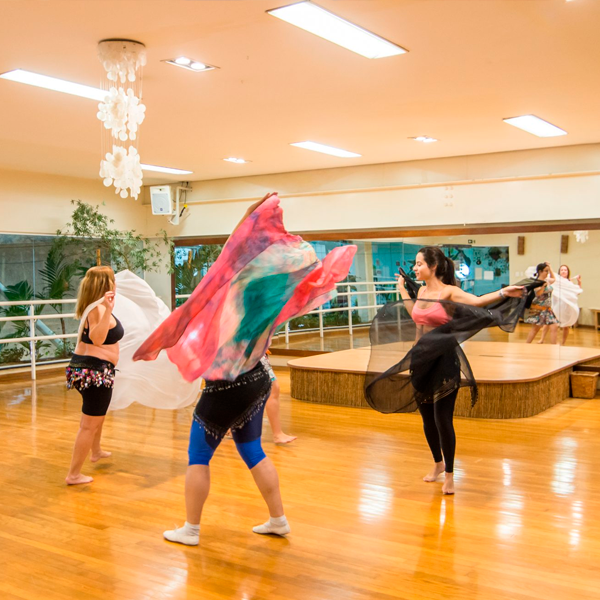 Aula de dança do ventre na Lapa